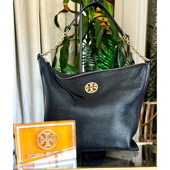 AUTHENTIC TORY BURCH BLACK LEATHER CHELSEA HOBO SHOULDER BAG - Picture 2 of 10